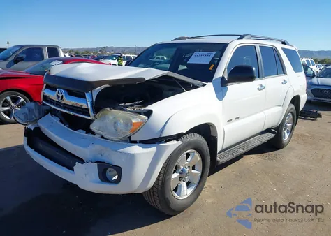 2009 Toyota 4Runner Sr5 V6 z USA, uszkodzony, nr VIN JTEBU14R69K036655